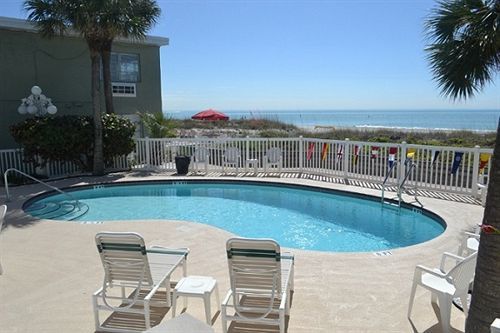 Schooner Hotel St. Pete Beach Einrichtungen foto